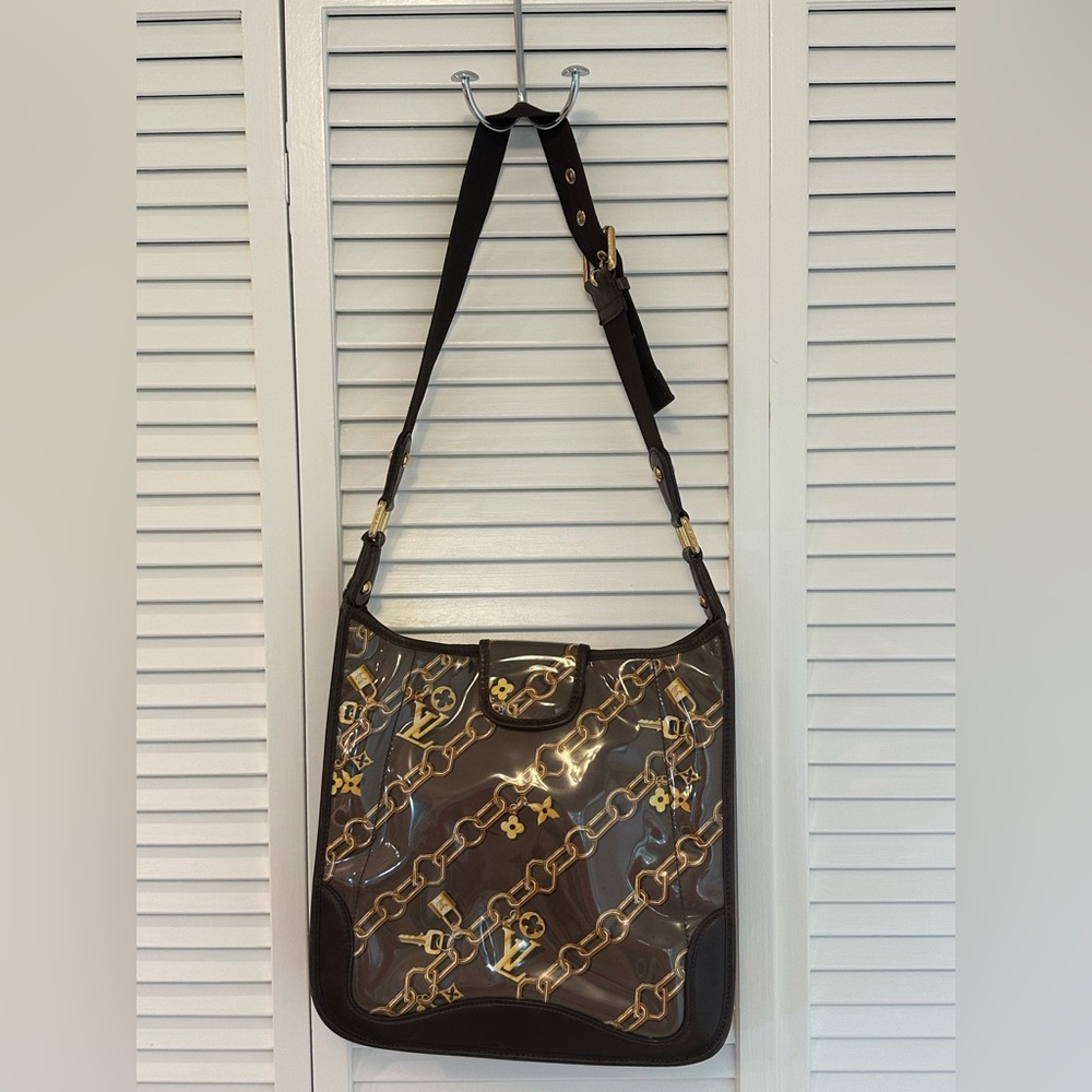 LOUIS VUITTON Taupe Monogram Charms Musette Brown Bag - Picture 3 of 12